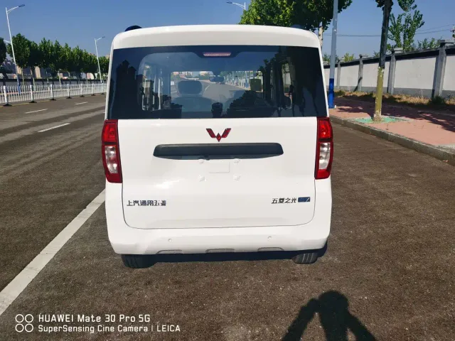 Wuling Zhiguang NEV — Фото автомобиля 5