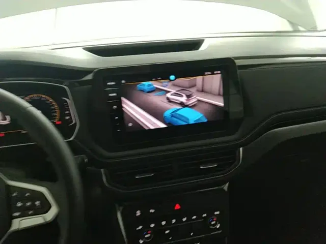 Volkswagen Tharu — Фото автомобиля 12
