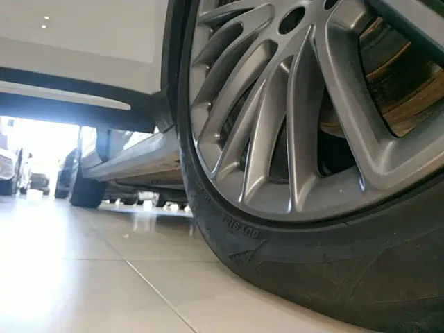 Leapmotor C11 — Фото автомобиля 20