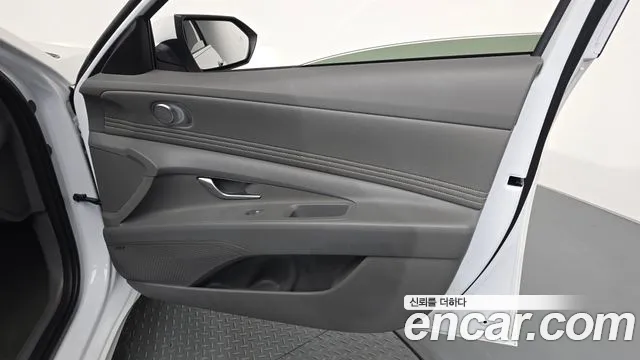Hyundai Avante CN7 — Фото автомобиля 13