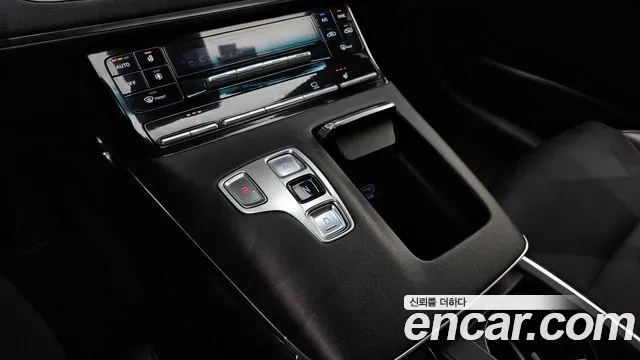 Hyundai Grandeur — Фото автомобиля 9