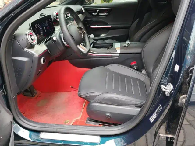 Mercedes-Benz C-Class — Фото автомобиля 9