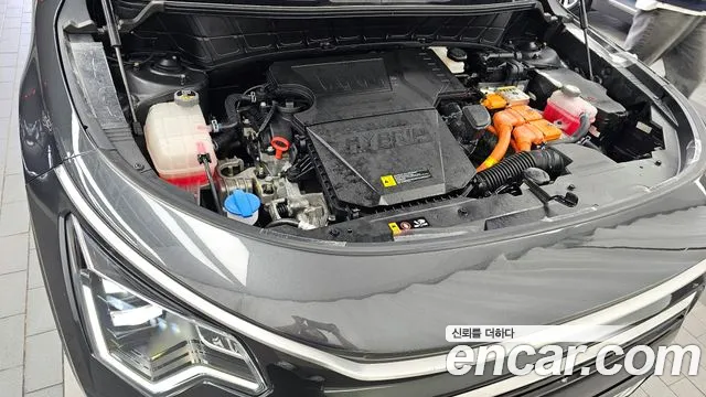 Kia Niro The All New Niro Signature — Фото автомобиля 6