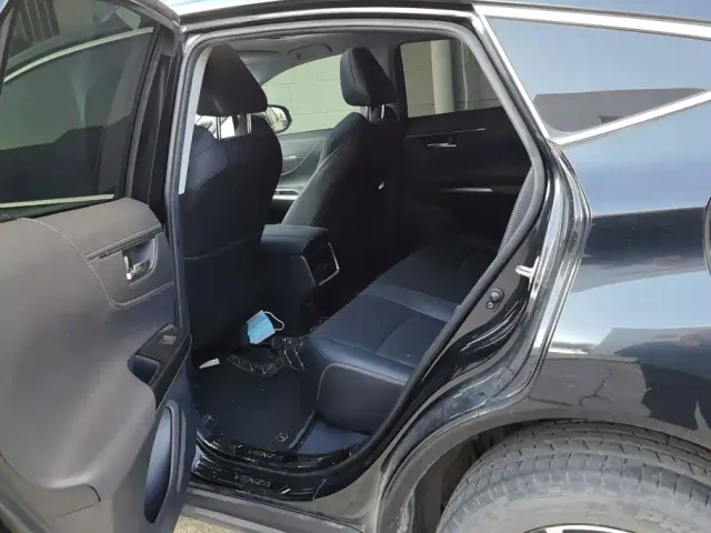 Toyota Venza — Фото автомобиля 11