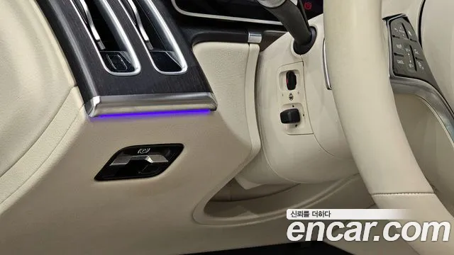 Mercedes-Benz S-Class — Фото автомобиля 14