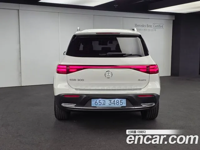 Mercedes-Benz EQB X243 — Фото автомобиля 4