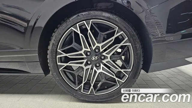 Hyundai Grandeur GN7 — Фото автомобиля 6