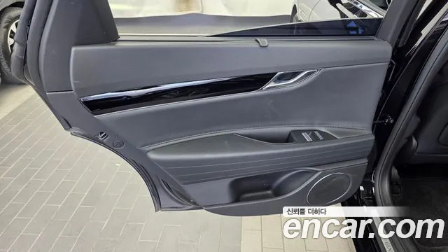 Genesis G80 RG3 — Фото автомобиля 14