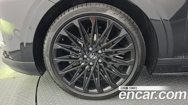Hyundai Grandeur GN7 — Фото автомобиля 5