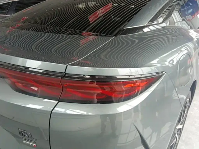 BYD Han L — Фото автомобиля 7