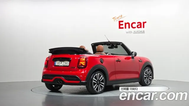 Фотография автомобиля — MINI Cooper Convertible