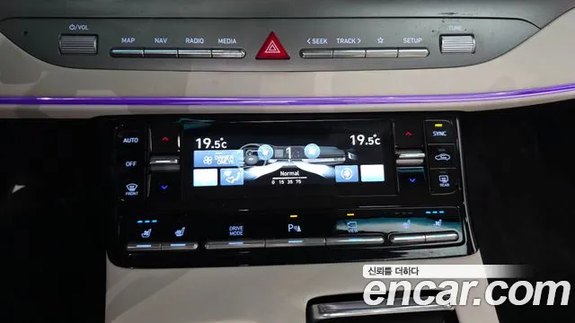 Hyundai Grandeur — Фото автомобиля 15