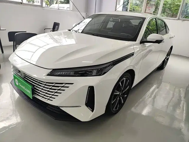 Фотография автомобиля — Changan Lamore