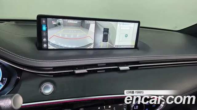 Genesis GV70 2.5T Бензин 2WD — Фото автомобиля 13