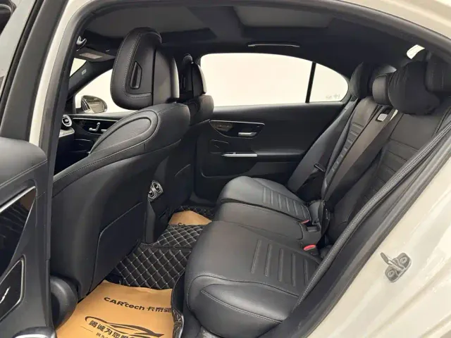 Mercedes-Benz C-Class — Фото автомобиля 9