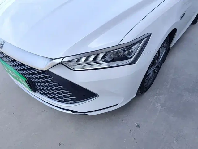 BYD Qin PLUS — Фото автомобиля 23