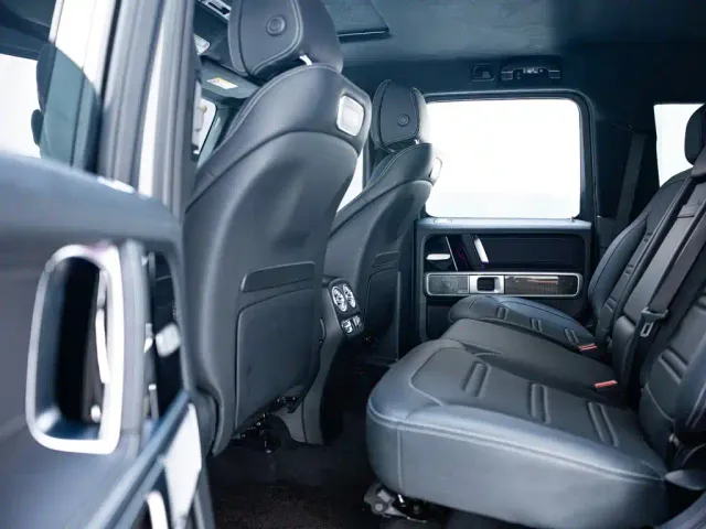 Mercedes-Benz G-Class — Фото автомобиля 11