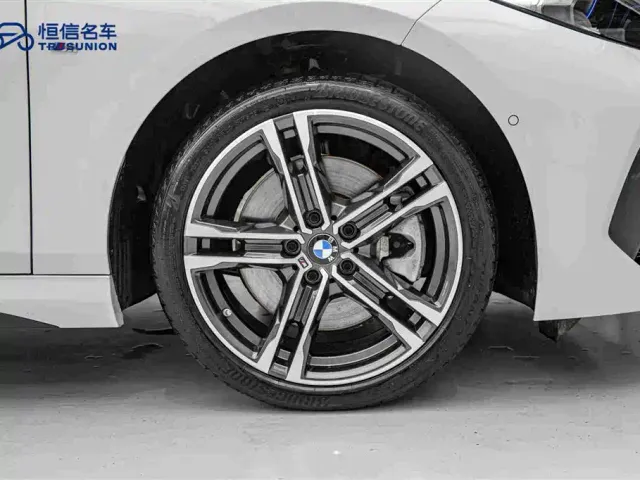 BMW 2 Series — Фото автомобиля 11