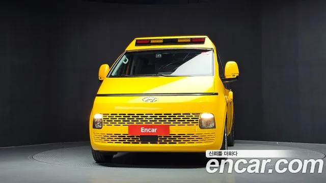 Hyundai Staria — Фото автомобиля 3