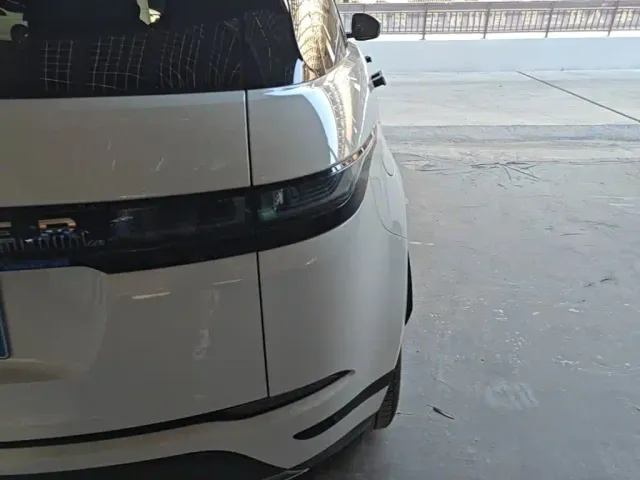 Land Rover Range Rover Evoque — Фото автомобиля 7