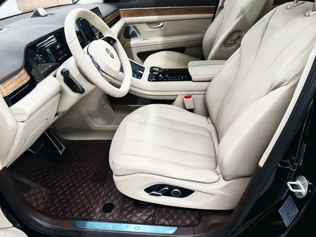 Aito M7 — Фото автомобиля 8