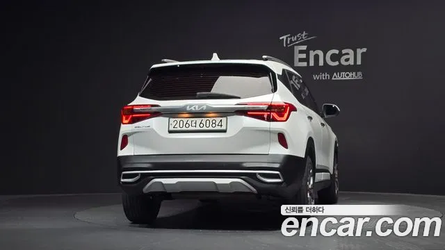 Kia Seltos Seltos Бензин 1.6 турбо 2WD — Фото автомобиля 4