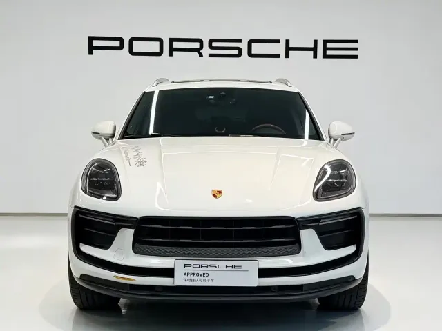 Porsche Macan — Фото автомобиля 2