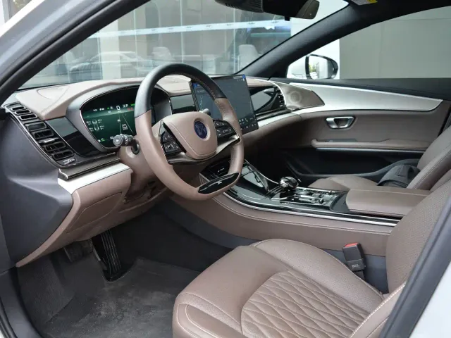 BYD Han — Фото автомобиля 7
