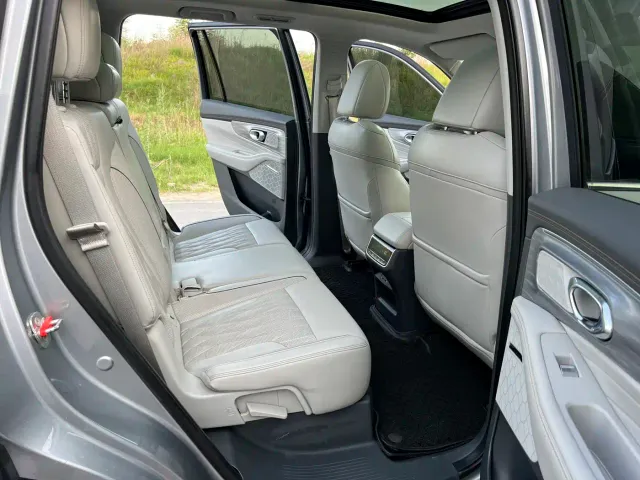 GAC Trumpchi GS8 — Фото автомобиля 18