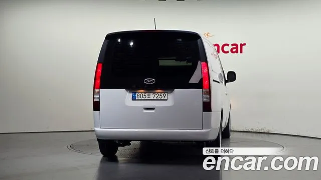 Hyundai Staria — Фото автомобиля 4