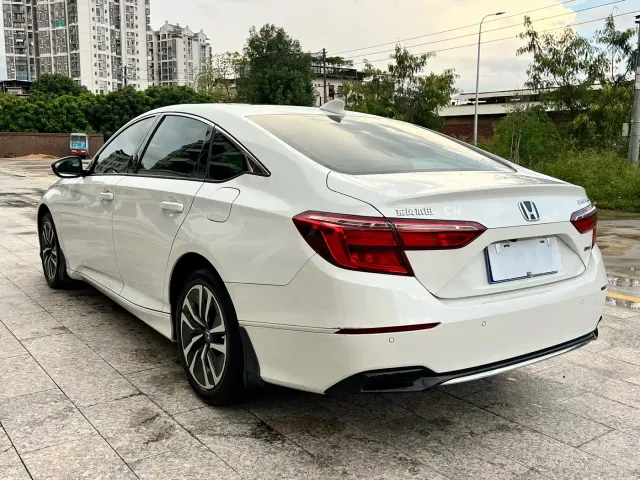 Honda Inspire — Фото автомобиля 9