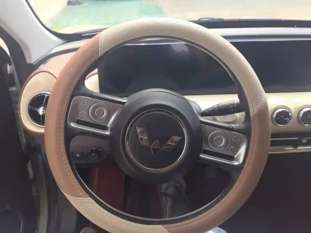 Wuling Bingo — Фото автомобиля 15