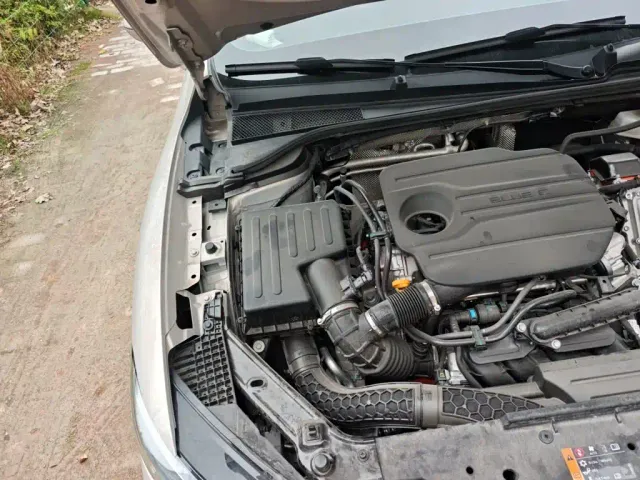 Roewe M7 DMH — Фото автомобиля 19