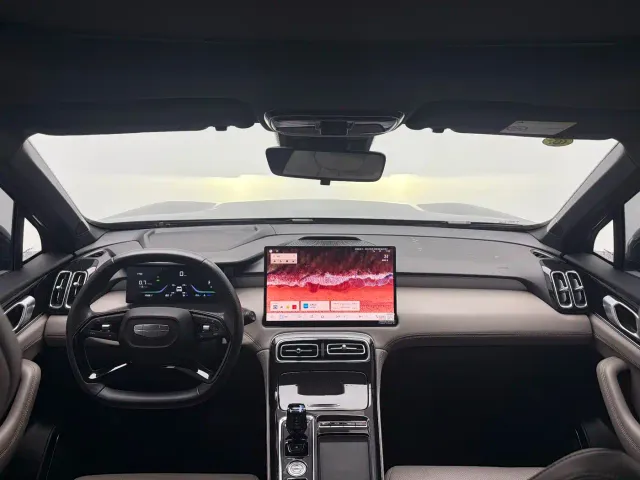 Geely Boyue L — Фото автомобиля 16