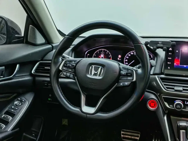 Honda Accord — Фото автомобиля 18