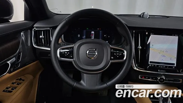 Volvo S90 — Фото автомобиля 14