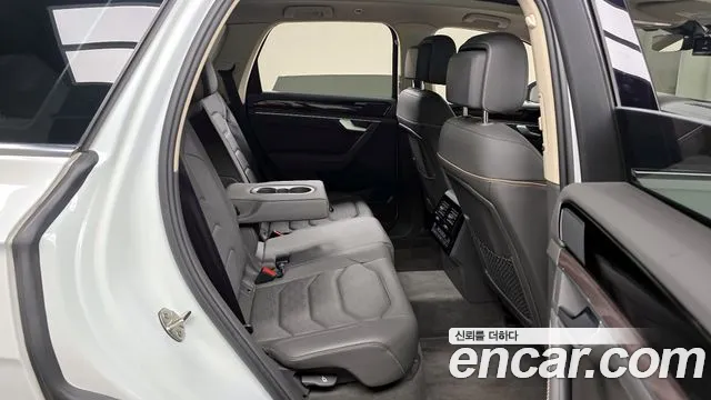 Volkswagen Touareg Touareg 3 поколение 3.0 TDI Prestige — Фото автомобиля 12