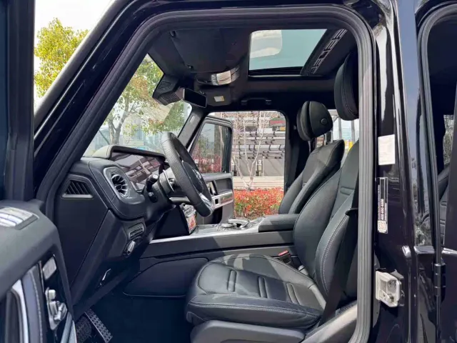 Mercedes-Benz G-Class — Фото автомобиля 15