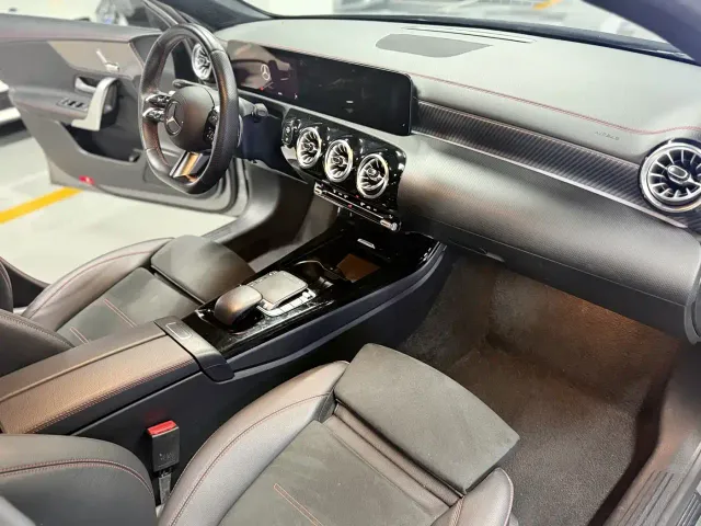 Mercedes-Benz A-Class — Фото автомобиля 14