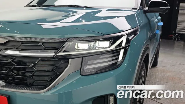 Kia Seltos — Фото автомобиля 7