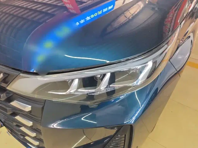 GAC Trumpchi M6 — Фото автомобиля 23