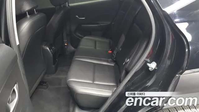 Hyundai Kona Kona (SX2) Бензин 1.6 Turbo 4WD — Фото автомобиля 12