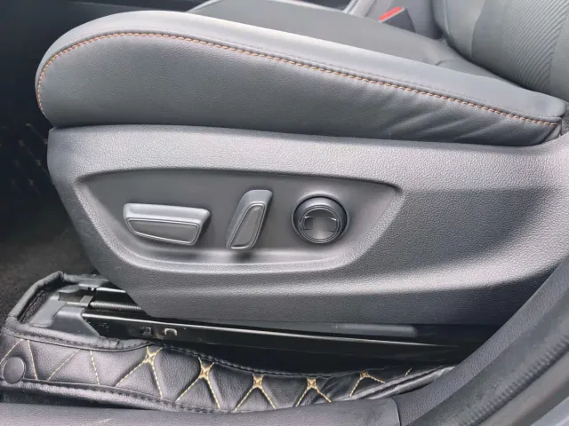 Toyota Frontlander — Фото автомобиля 12
