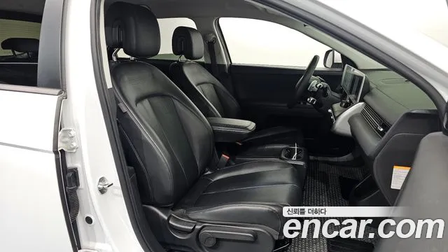 Hyundai Ioniq 5 — Фото автомобиля 11