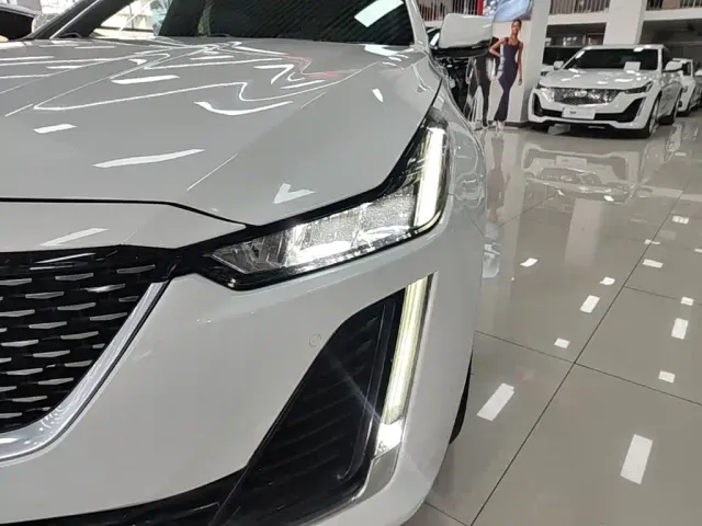 Cadillac CT5 — Фото автомобиля 23