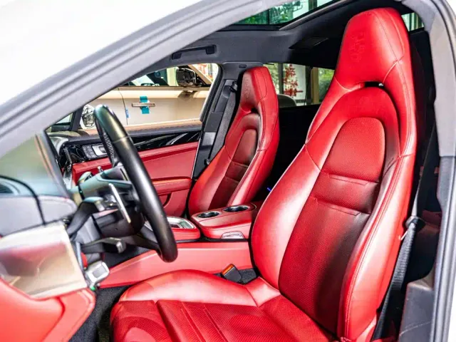 Porsche Panamera — Фото автомобиля 8