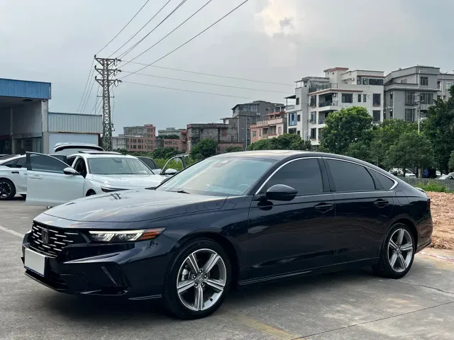 Фотография автомобиля — Honda Accord
