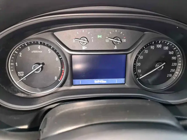 Buick Regal — Фото автомобиля 9