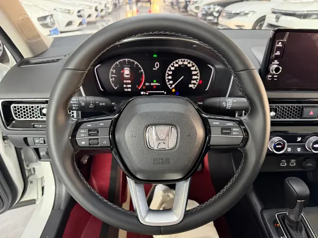 Honda Civic — Фото автомобиля 9