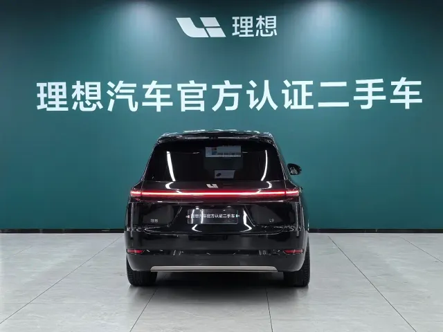 Li Auto L9 — Фото автомобиля 2
